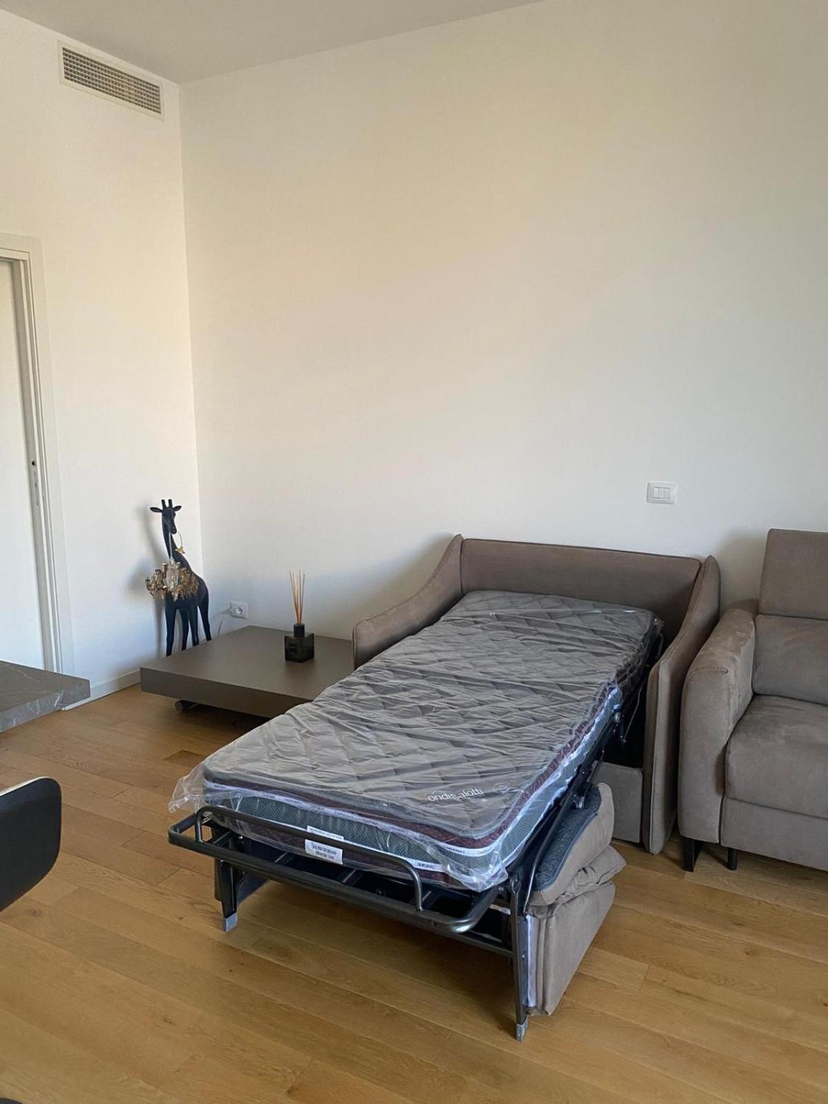 Luxury Design Suite - 20 Minutes From Duomo-Navigli Milano Exteriör bild